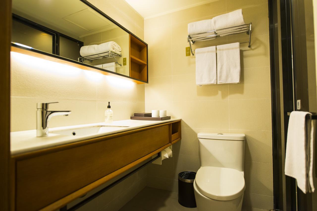 Ji Jiangqiao Wanda Plaza 3* Shanghai